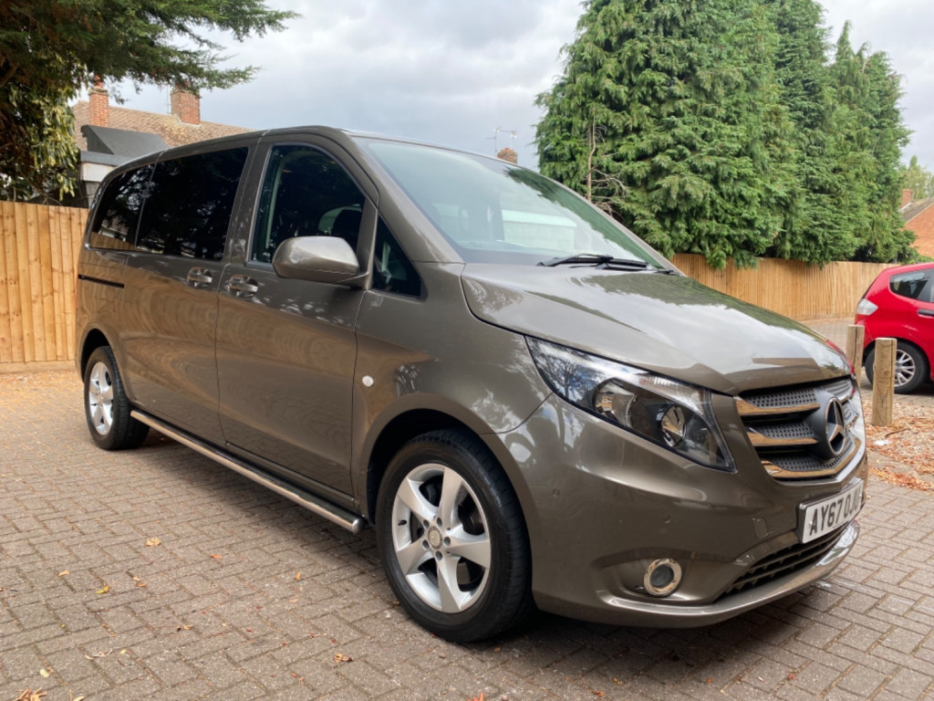 View MERCEDES-BENZ VITO 119 BLUETEC SPORT-FMSH-LEATHER SEATS-ELECTRIC DOORS-ONE OWNER-NO VAT