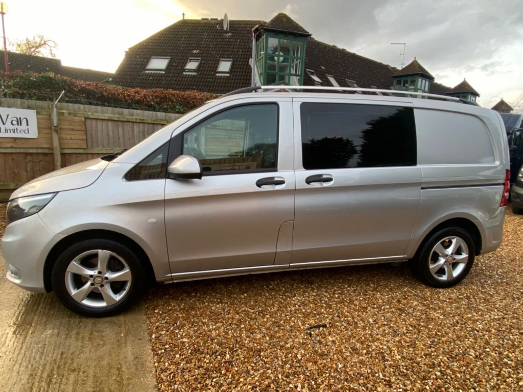 MERCEDES-BENZ VITO