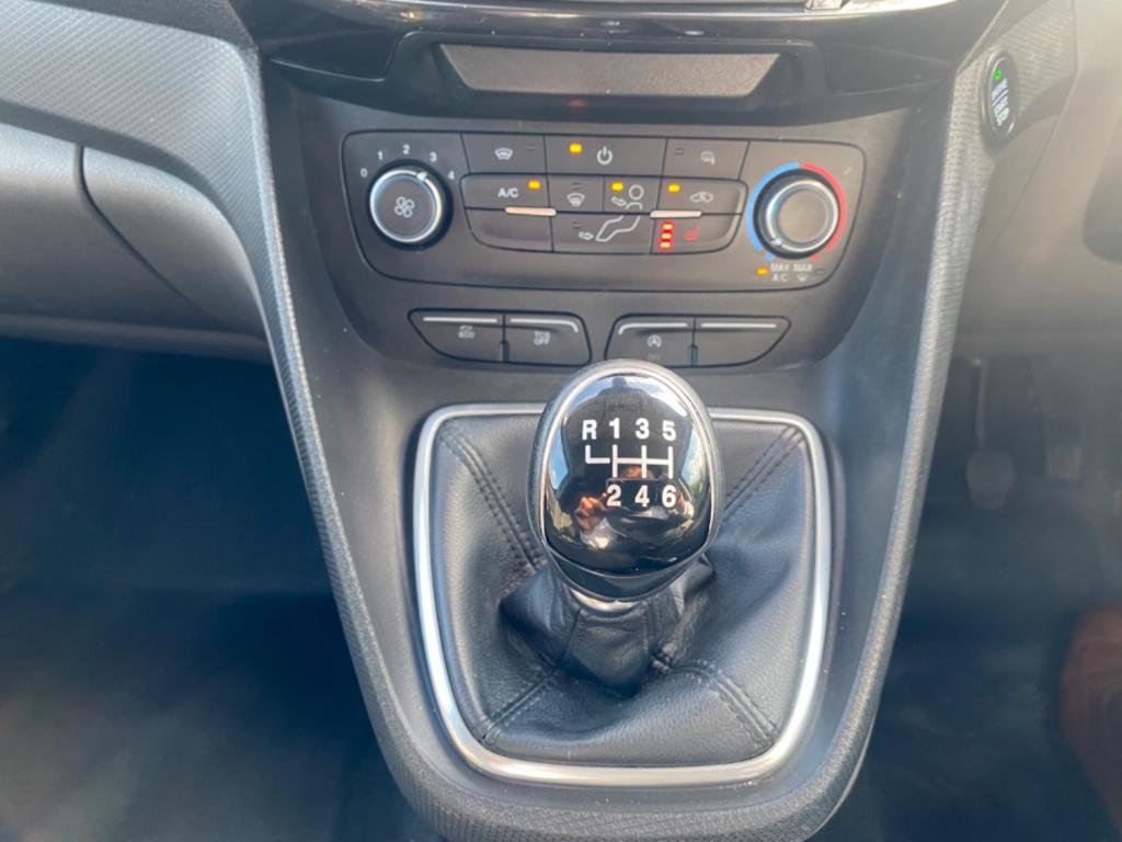 FORD TRANSIT CONNECT