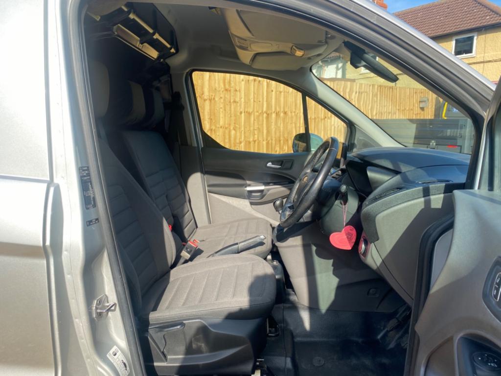 FORD TRANSIT CONNECT