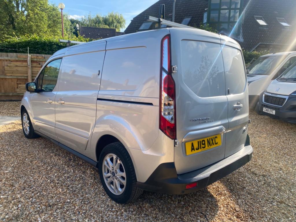 FORD TRANSIT CONNECT