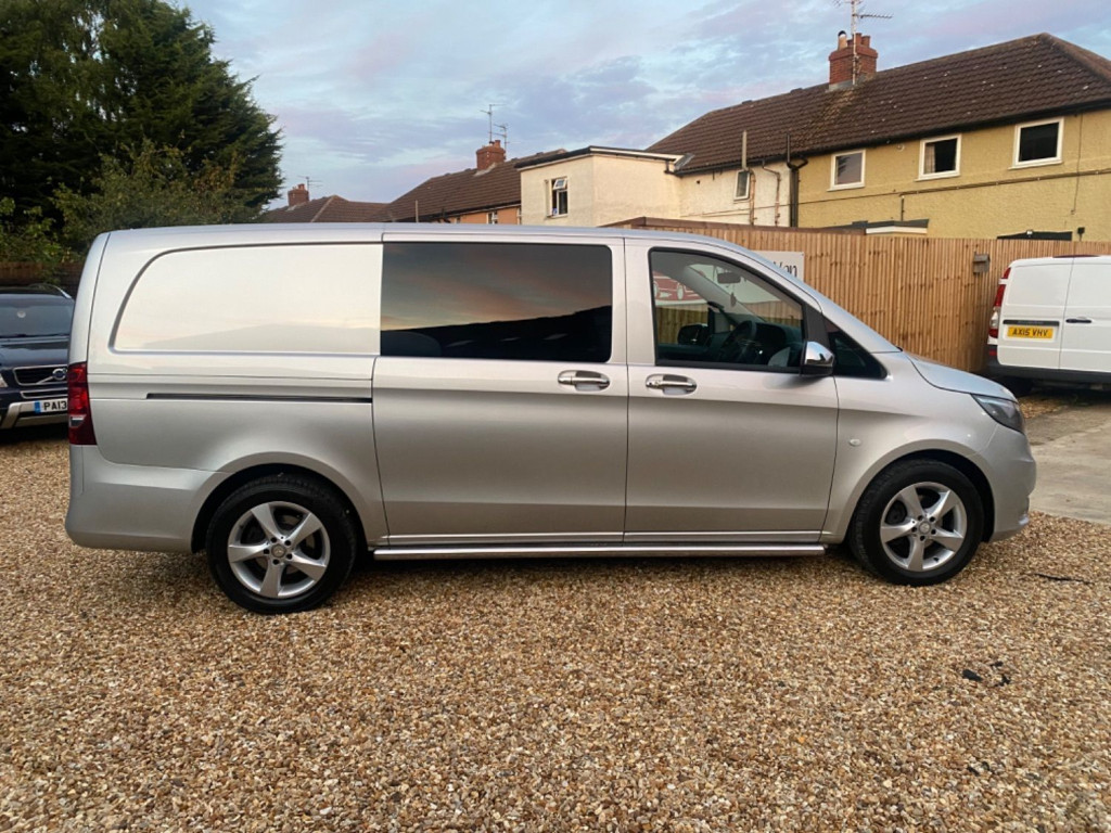 MERCEDES-BENZ VITO