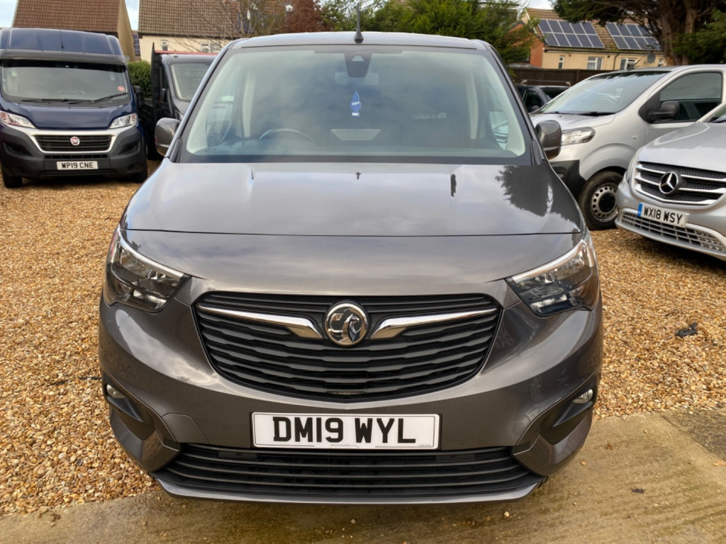VAUXHALL COMBO