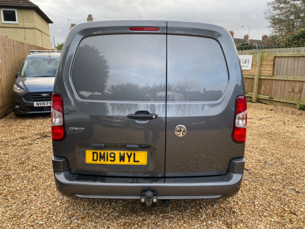 VAUXHALL COMBO