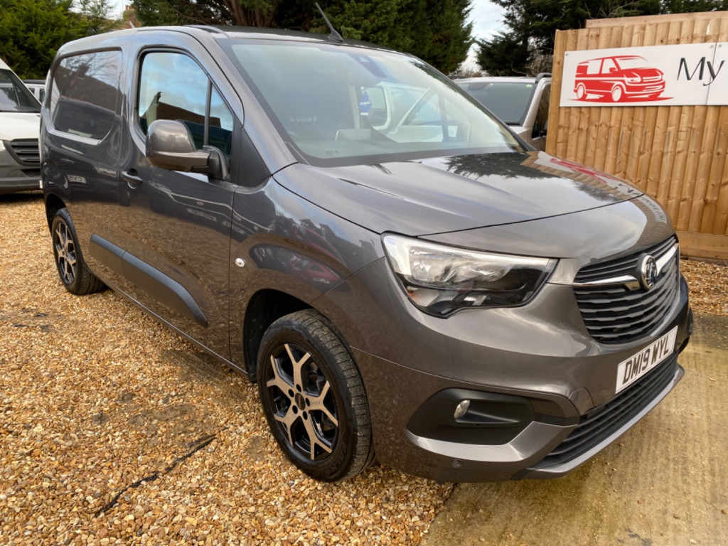 VAUXHALL COMBO