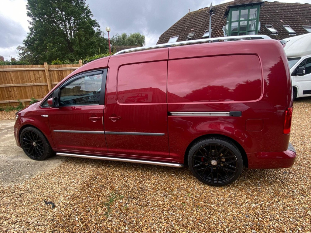 VOLKSWAGEN CADDY MAXI