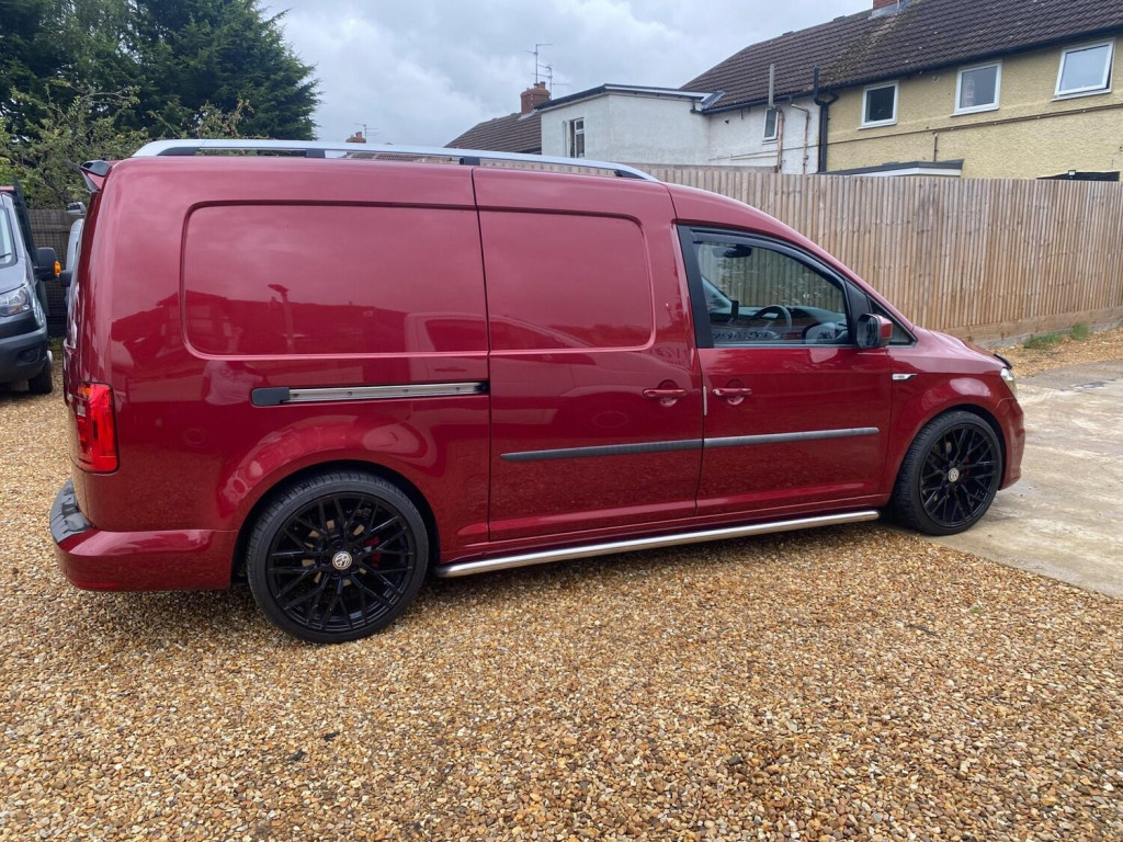 VOLKSWAGEN CADDY MAXI