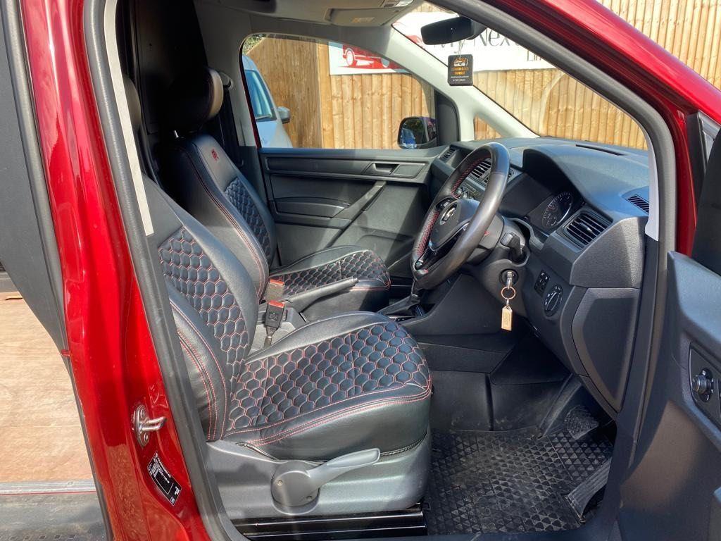 VOLKSWAGEN CADDY MAXI