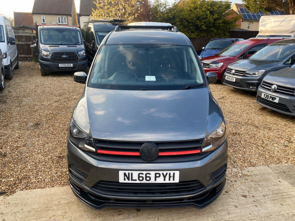 VOLKSWAGEN CADDY MAXI