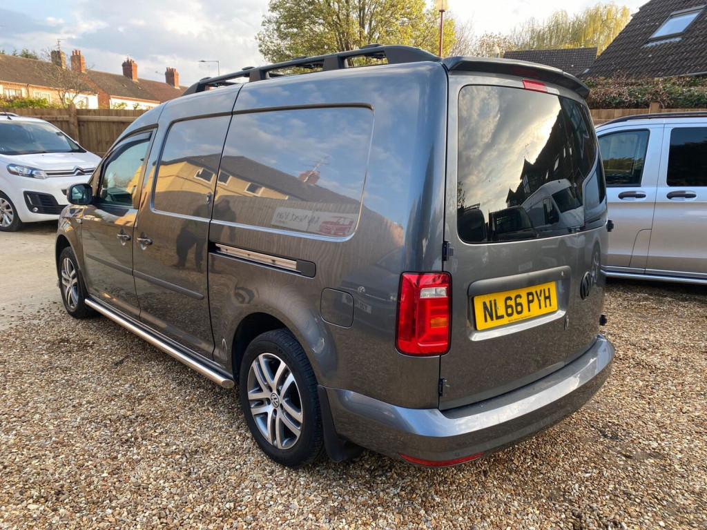 VOLKSWAGEN CADDY MAXI