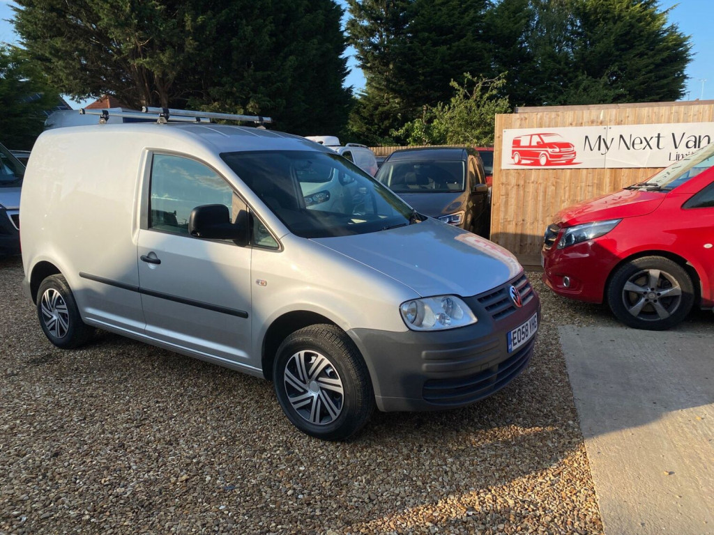 VOLKSWAGEN CADDY