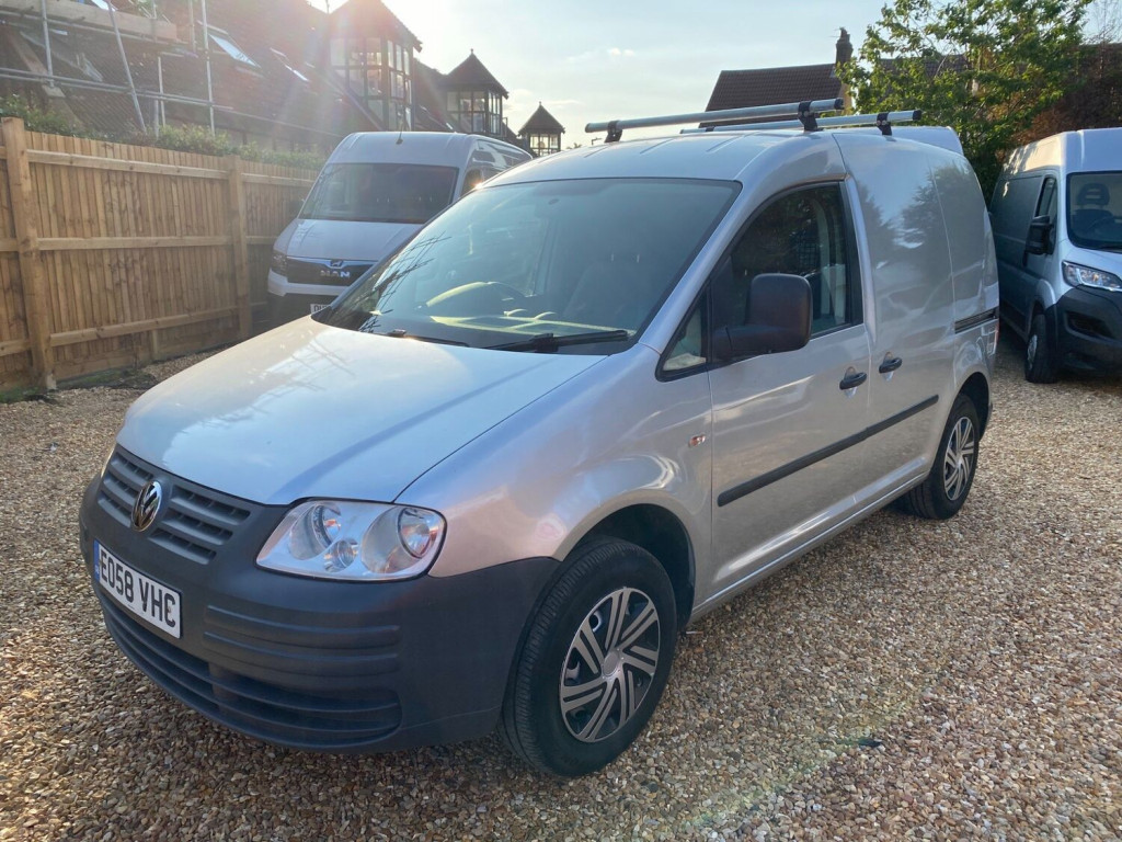 VOLKSWAGEN CADDY