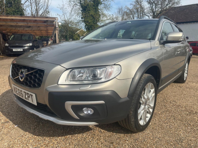 VOLVO XC70