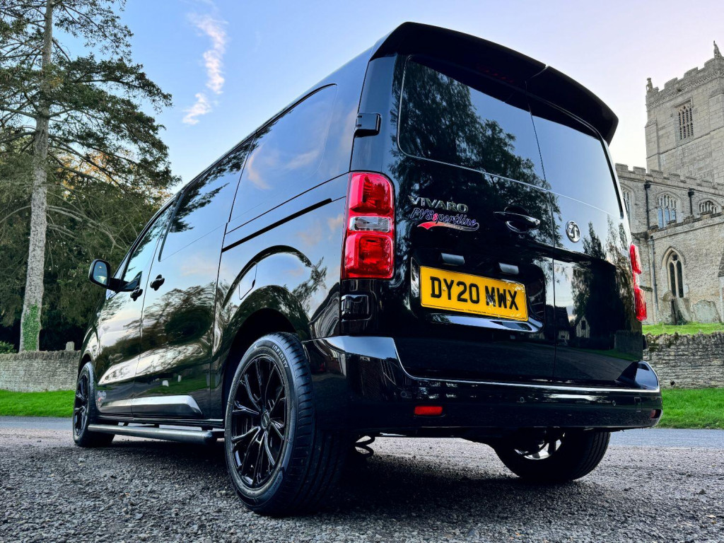 View VAUXHALL VIVARO 1.5 Turbo D 2700 Sportive PVSsportline Edition