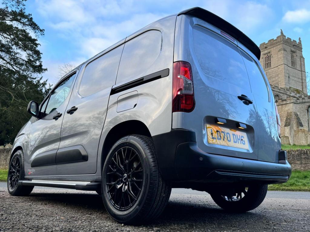 View CITROEN BERLINGO 1.5 BlueHDi 1000 Enterprise M