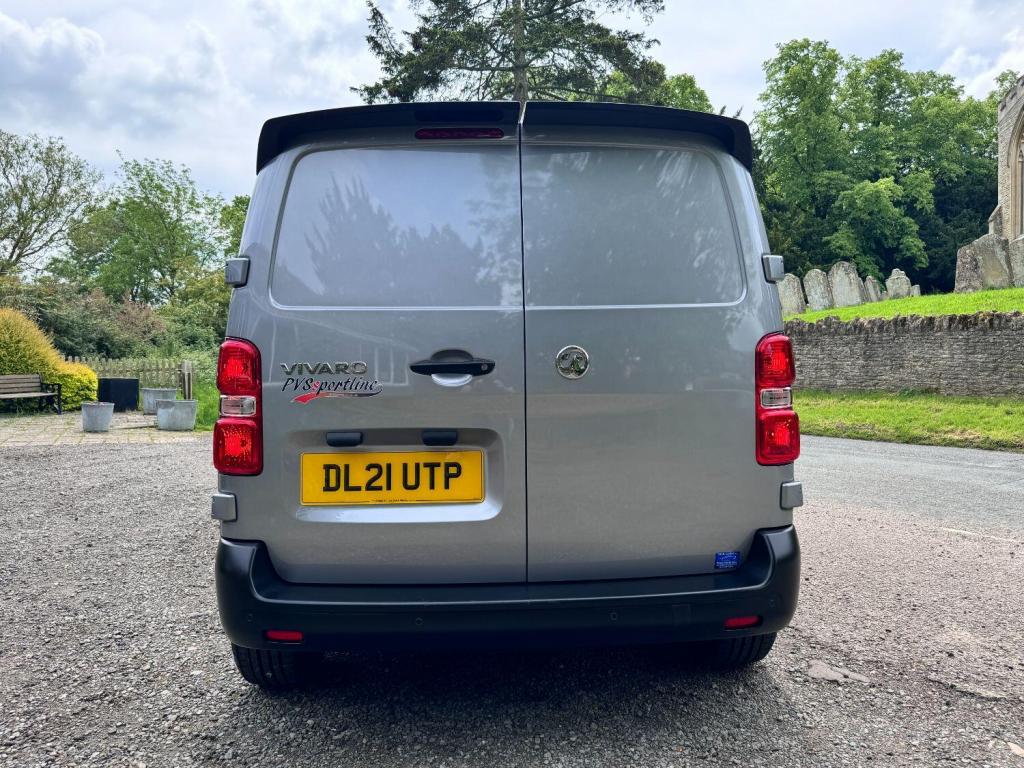 VAUXHALL VIVARO