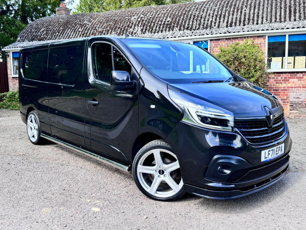 View RENAULT TRAFIC 2.0 LL30 ENERGY dCi 170 Auto EDC Black Edition MY20