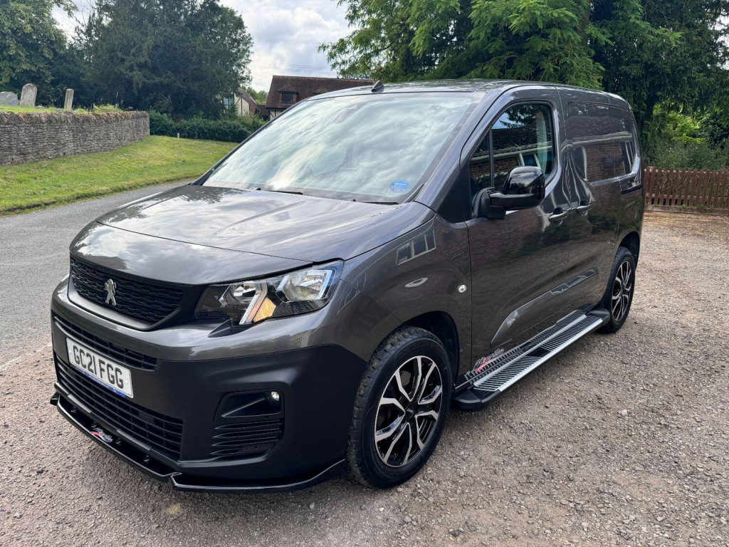 PEUGEOT PARTNER