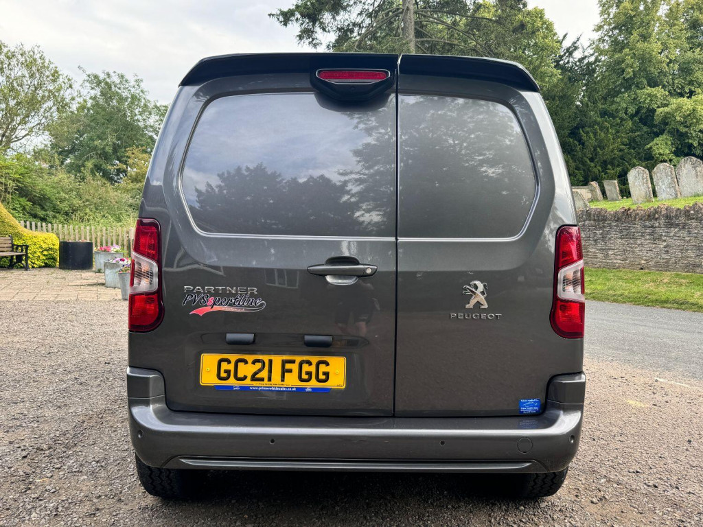 PEUGEOT PARTNER