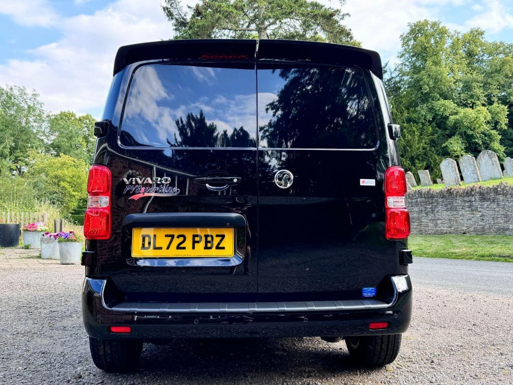 VAUXHALL VIVARO