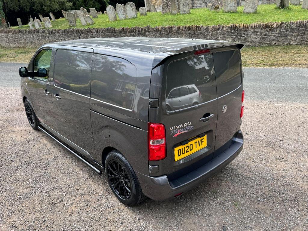 VAUXHALL VIVARO