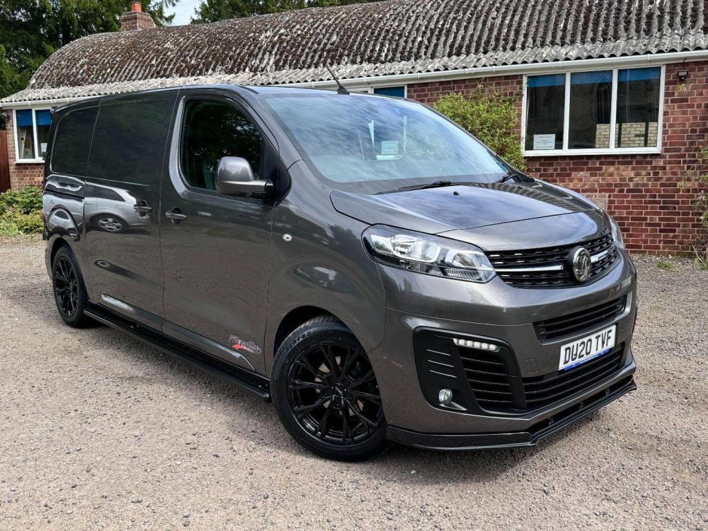 View VAUXHALL VIVARO 1.5 Turbo D 2700 Sportive