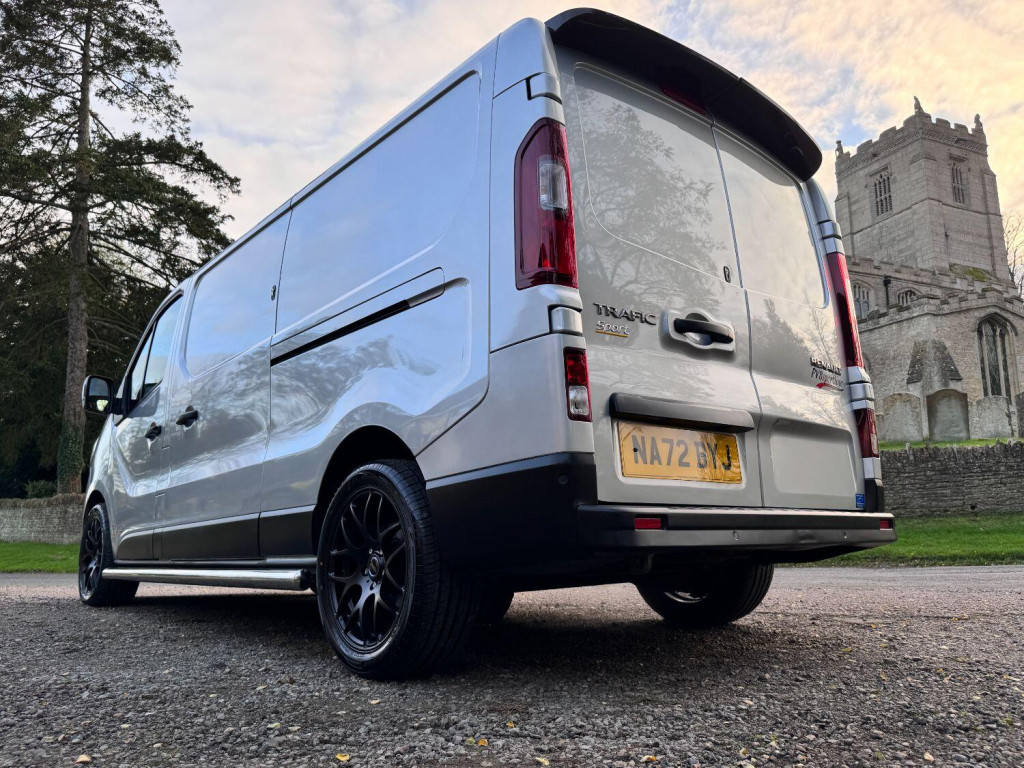 View RENAULT TRAFIC 2.0 LL30 Blue dCi 130 Sport Panel Van MY22