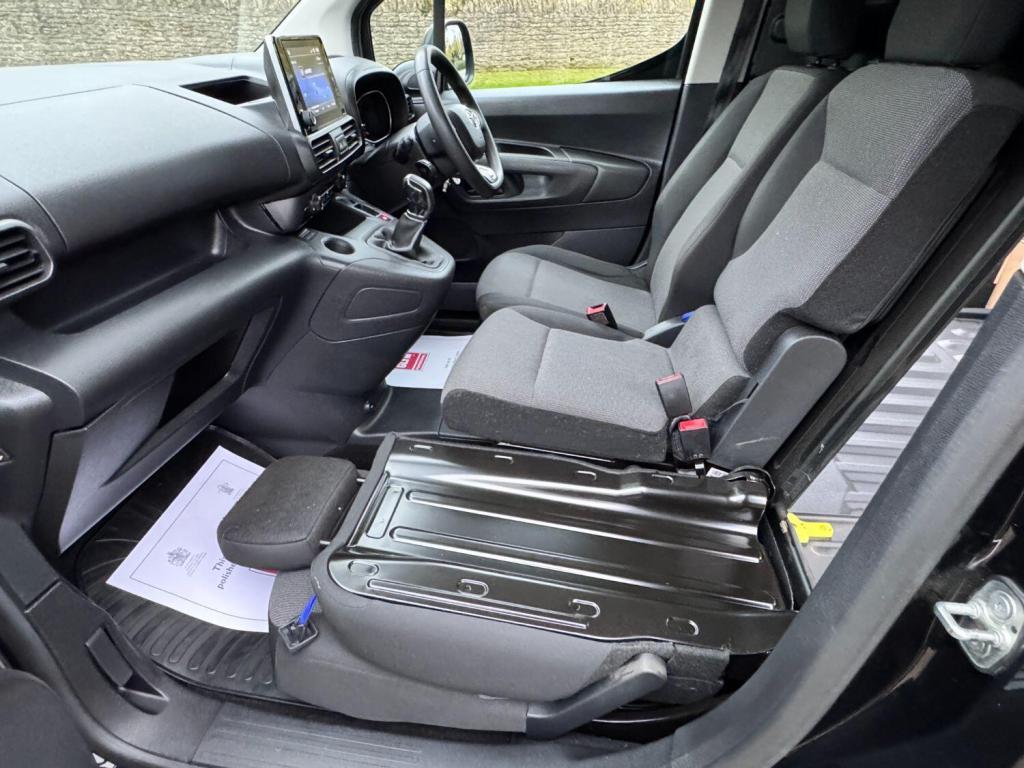 TOYOTA PROACE CITY