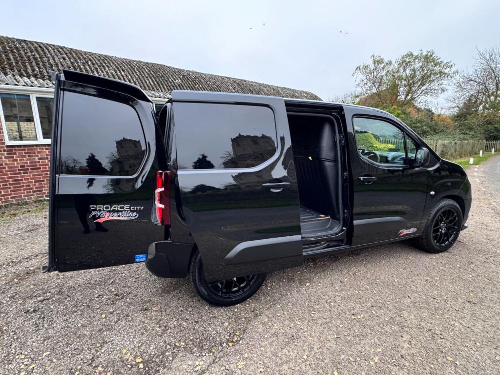 TOYOTA PROACE CITY