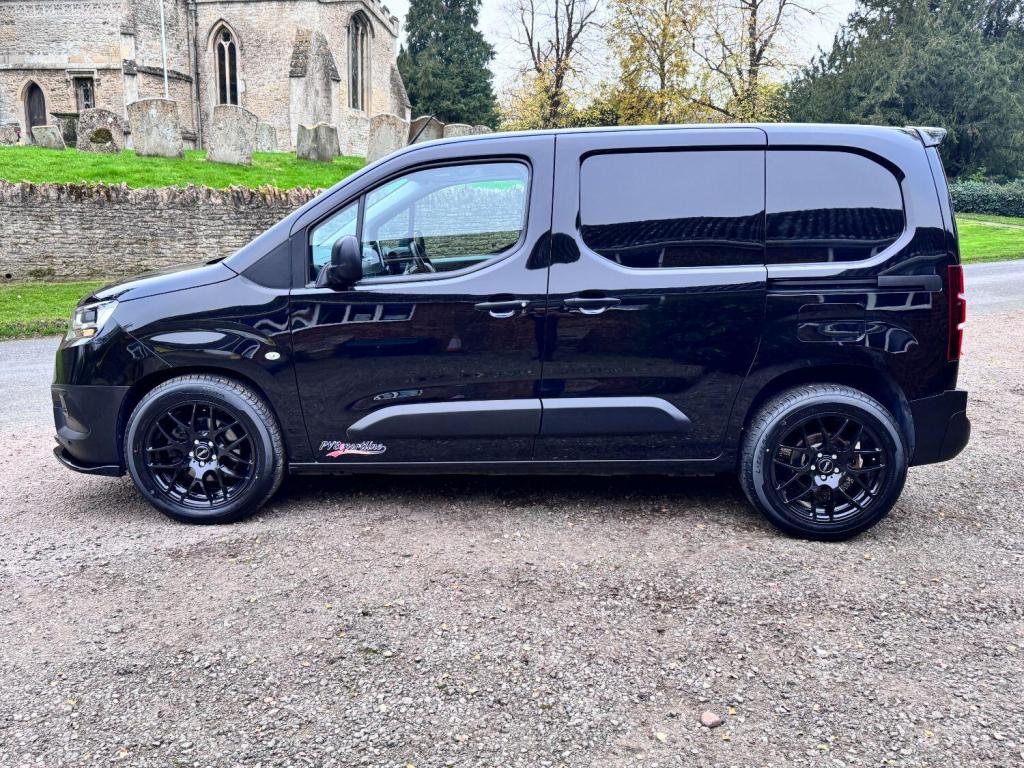 TOYOTA PROACE CITY
