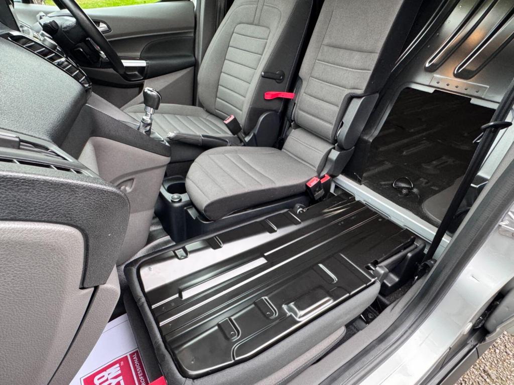 FORD TRANSIT CONNECT