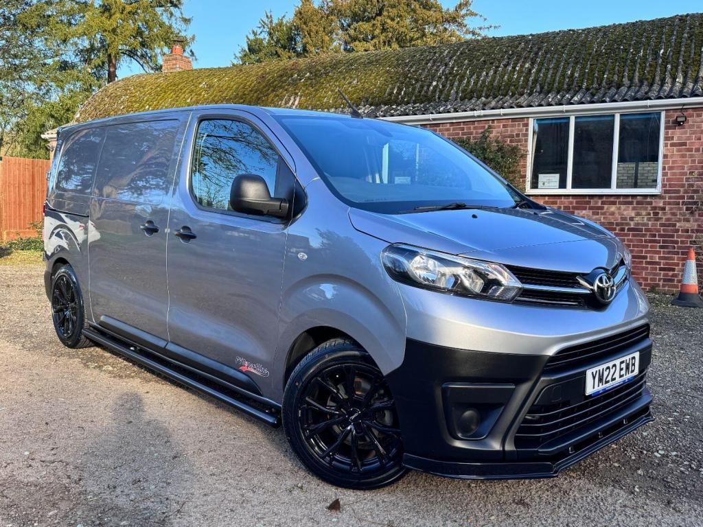 View TOYOTA PROACE 1.5 D Icon
