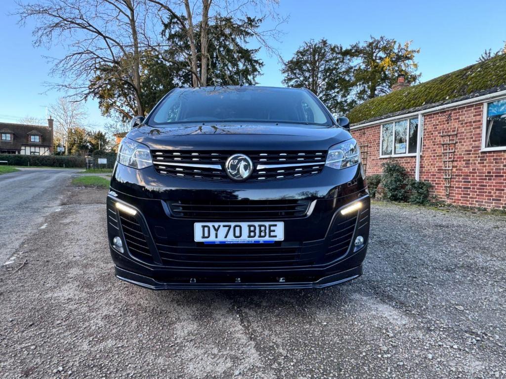 VAUXHALL VIVARO
