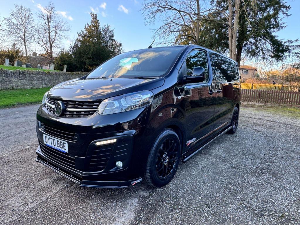 VAUXHALL VIVARO