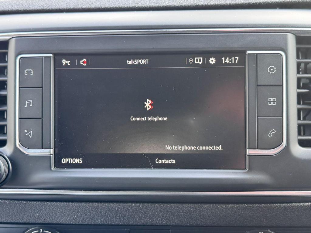 VAUXHALL VIVARO