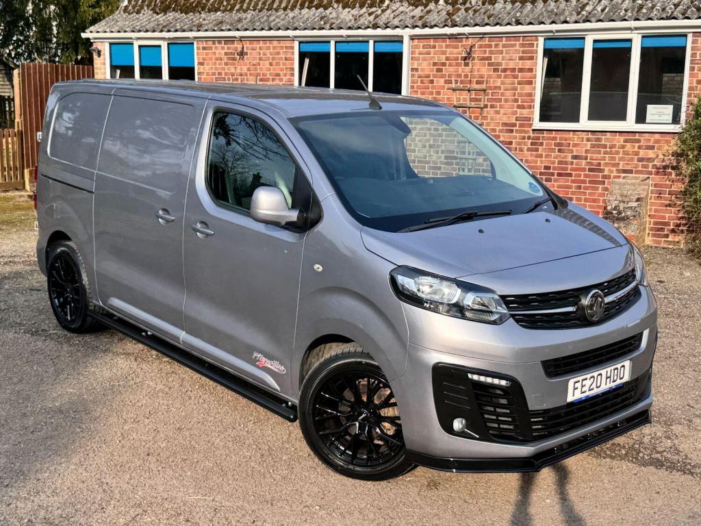 View VAUXHALL VIVARO 2.0 Turbo D 3100 Sportive
