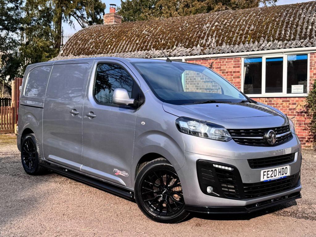 View VAUXHALL VIVARO 2.0 Turbo D 3100 Sportive