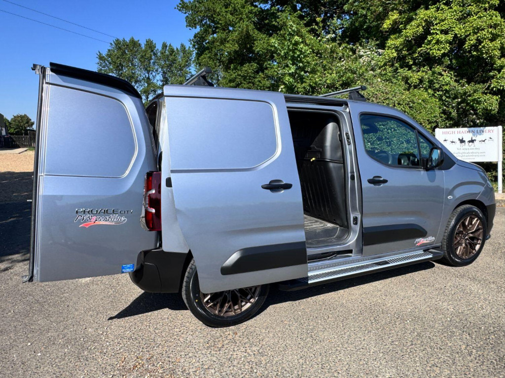 TOYOTA PROACE CITY