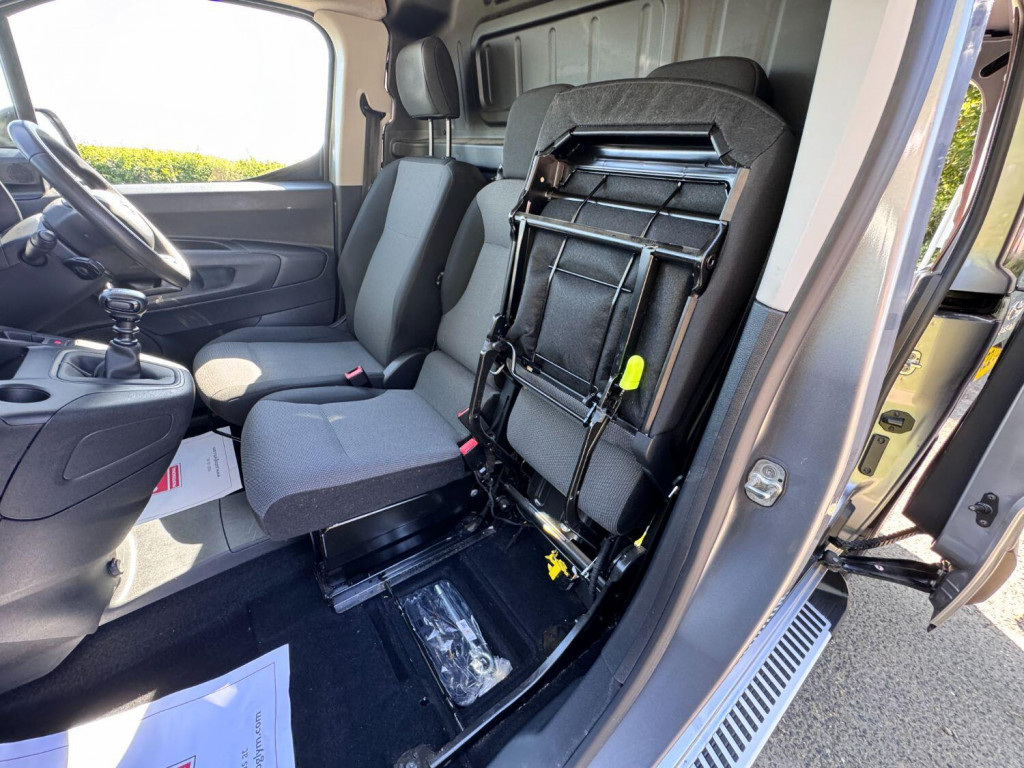 TOYOTA PROACE CITY