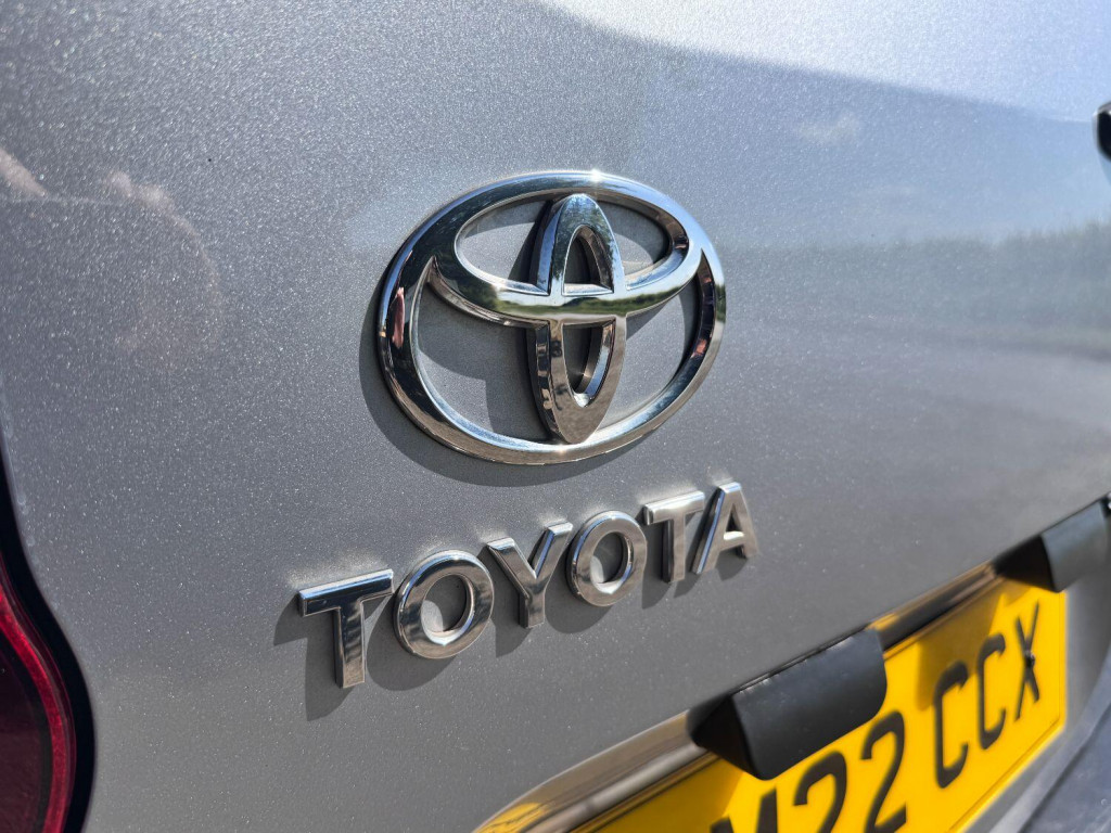 TOYOTA PROACE CITY