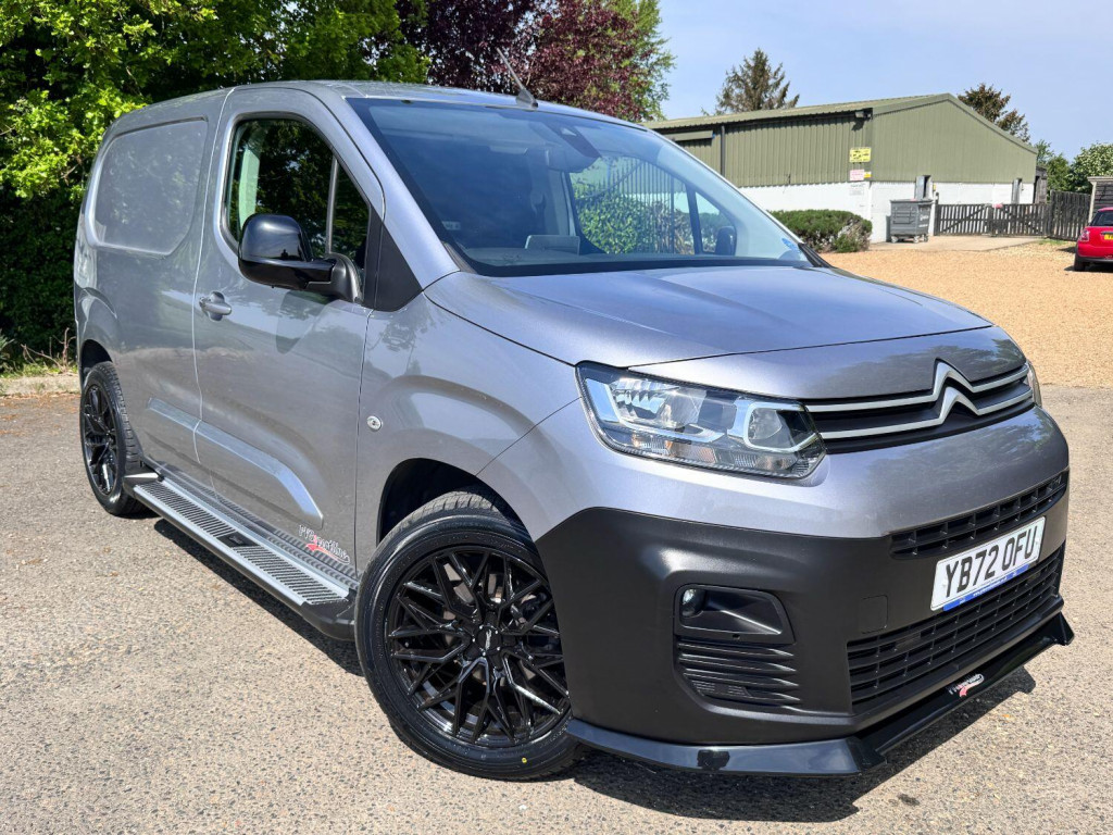 View CITROEN BERLINGO 1.5 BlueHDi 1000 Driver Edition M