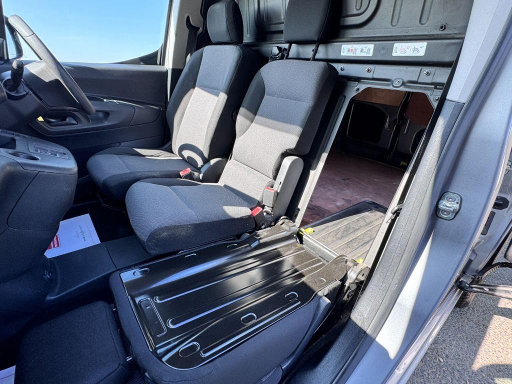 VAUXHALL COMBO