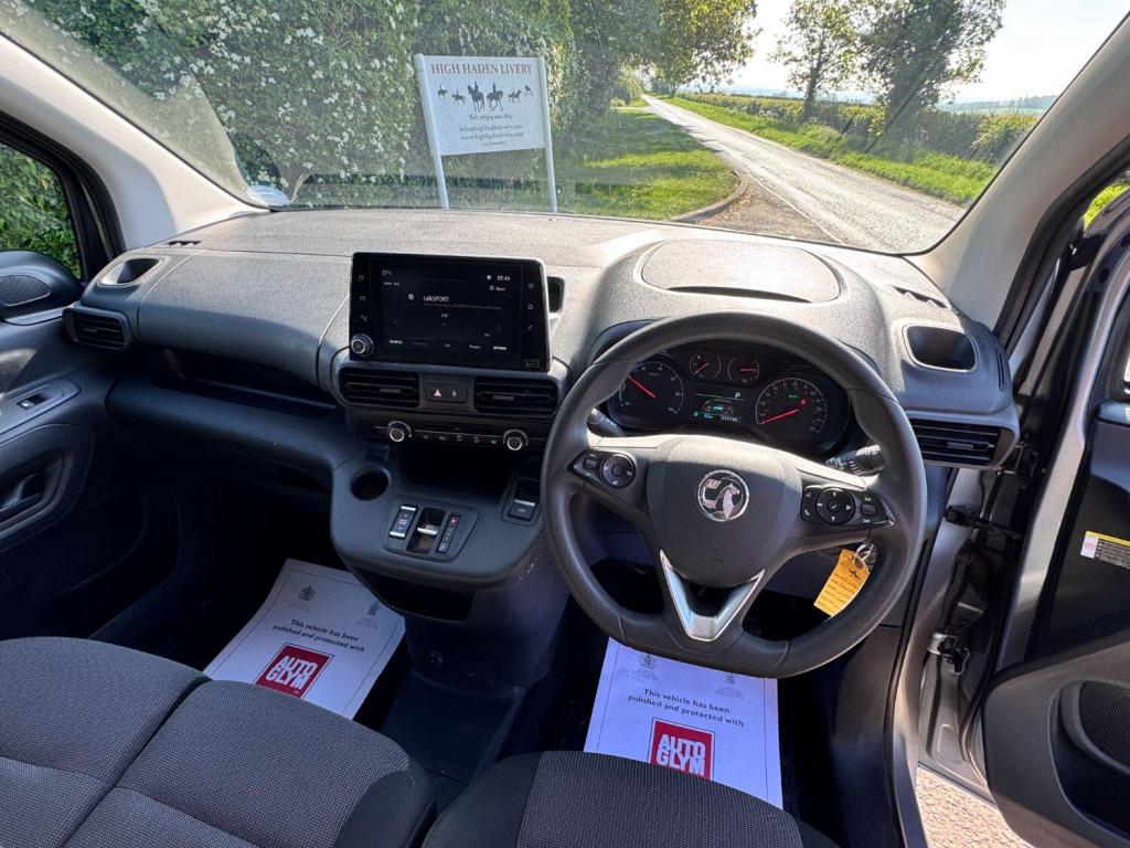 VAUXHALL COMBO
