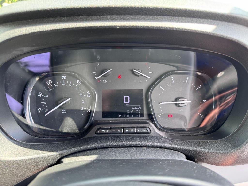 PEUGEOT EXPERT
