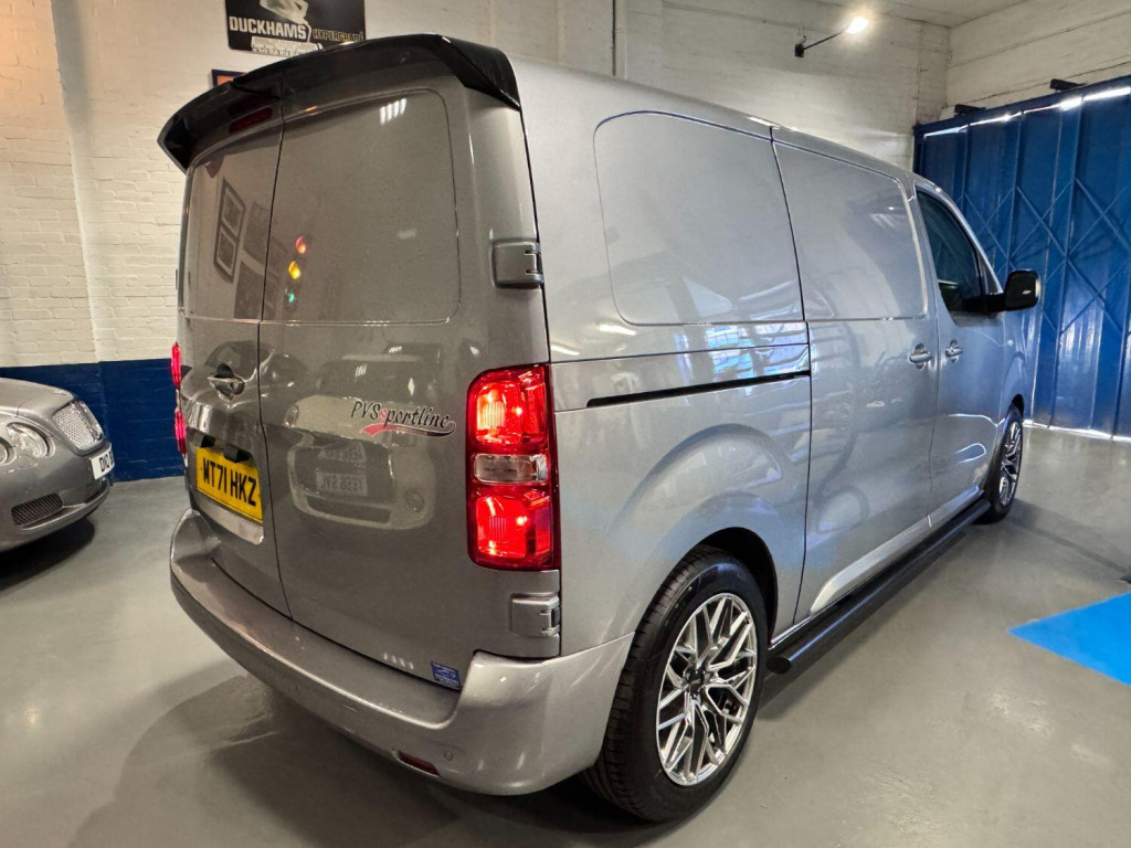 View VAUXHALL VIVARO 1.5 Turbo D 2700 Sportive