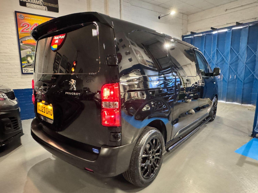 View PEUGEOT EXPERT 1.5 BlueHDi 1000 Professional Premium +