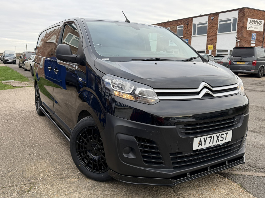 View CITROEN DISPATCH 2.0 BlueHDi 1400 Enterprise M