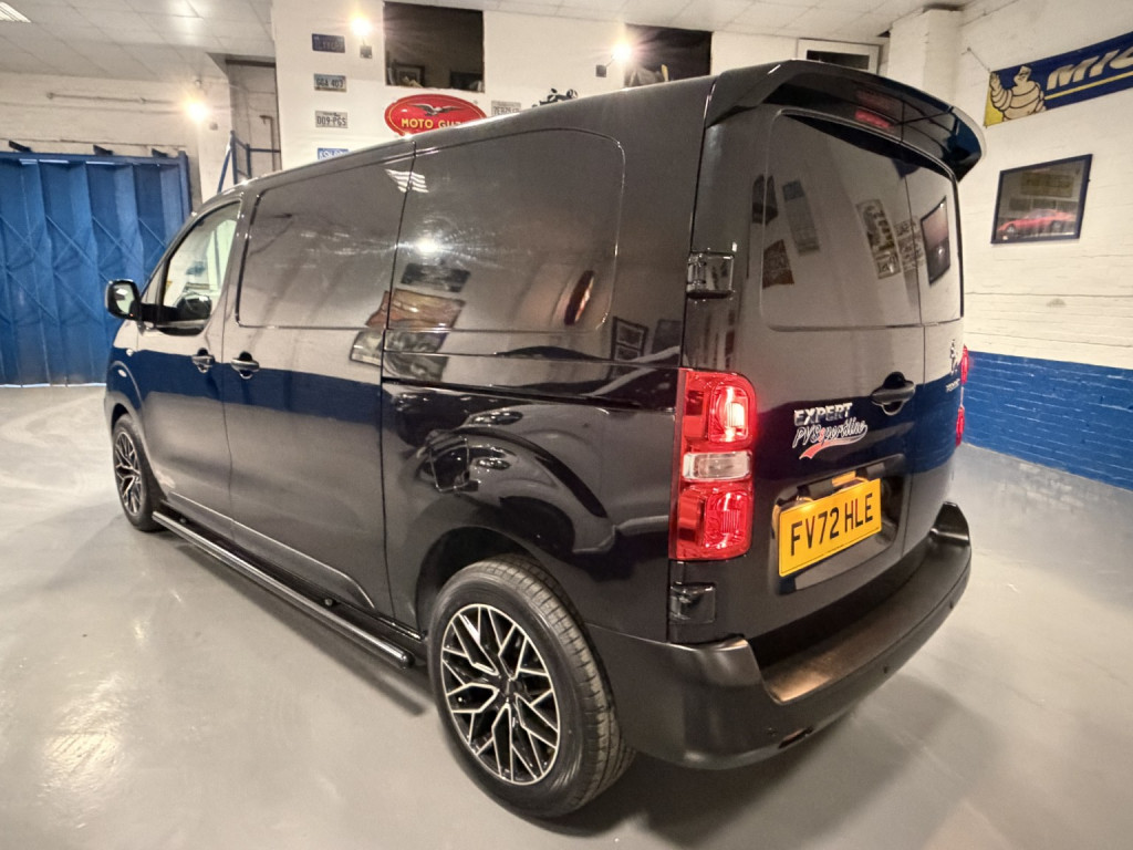 View PEUGEOT EXPERT 2.0 BlueHDi 1400 Professional Premium