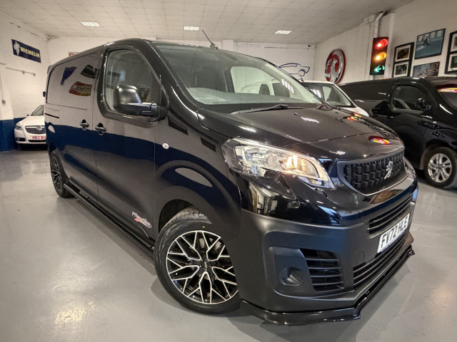 PEUGEOT EXPERT 2.0 BlueHDi 1400 Professional Premium