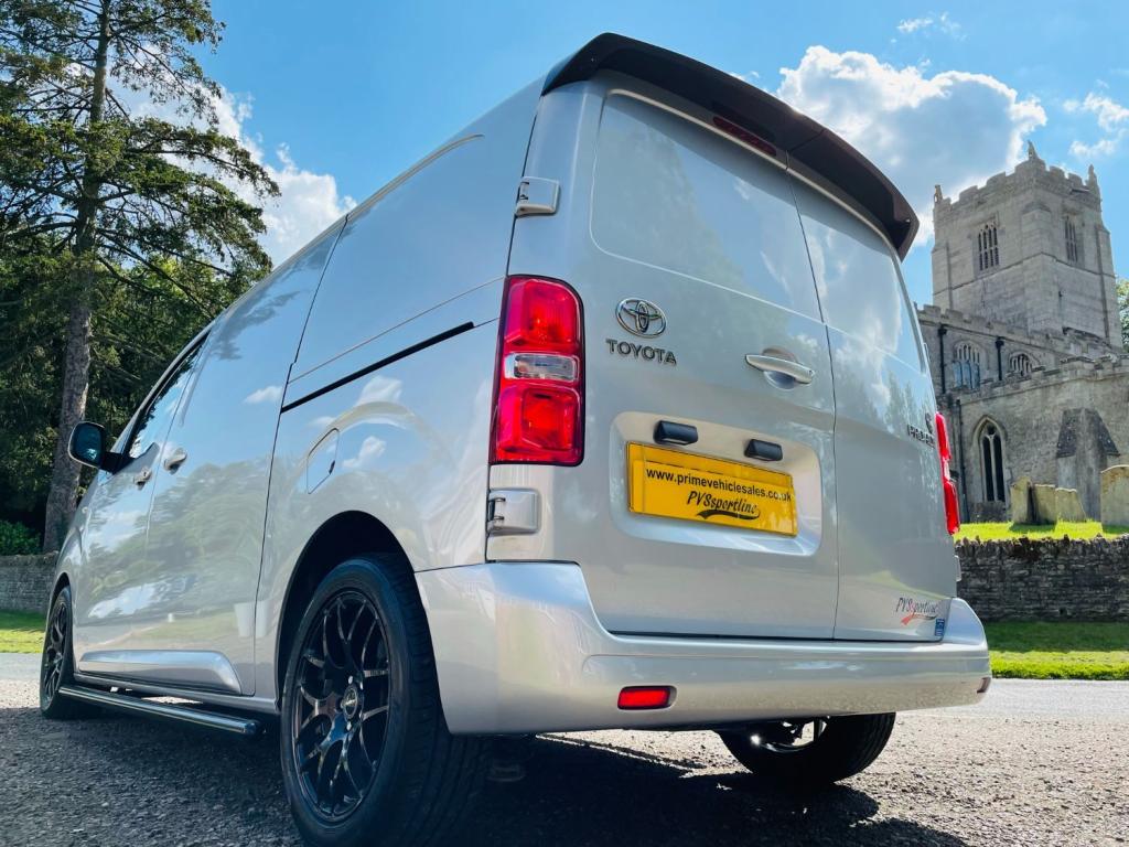 View TOYOTA PROACE 1.6 L1 COMFORT PVSSPORTLINE EDITION